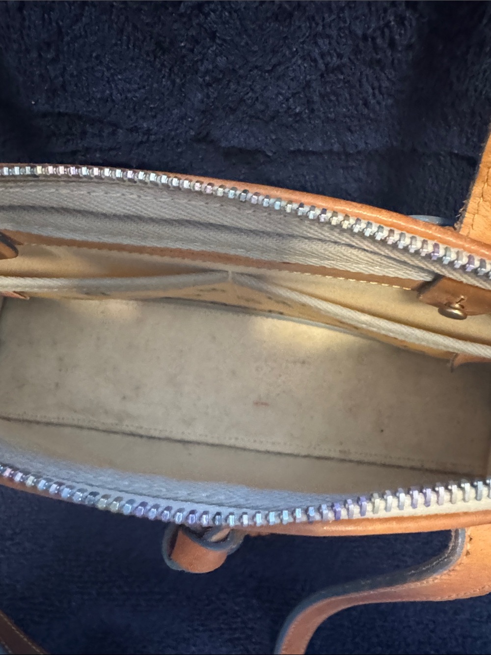 Dooney & Bourke Multicolor DB Logo Shoulder Bag with Tan Leather Trim - Picture 3 of 3